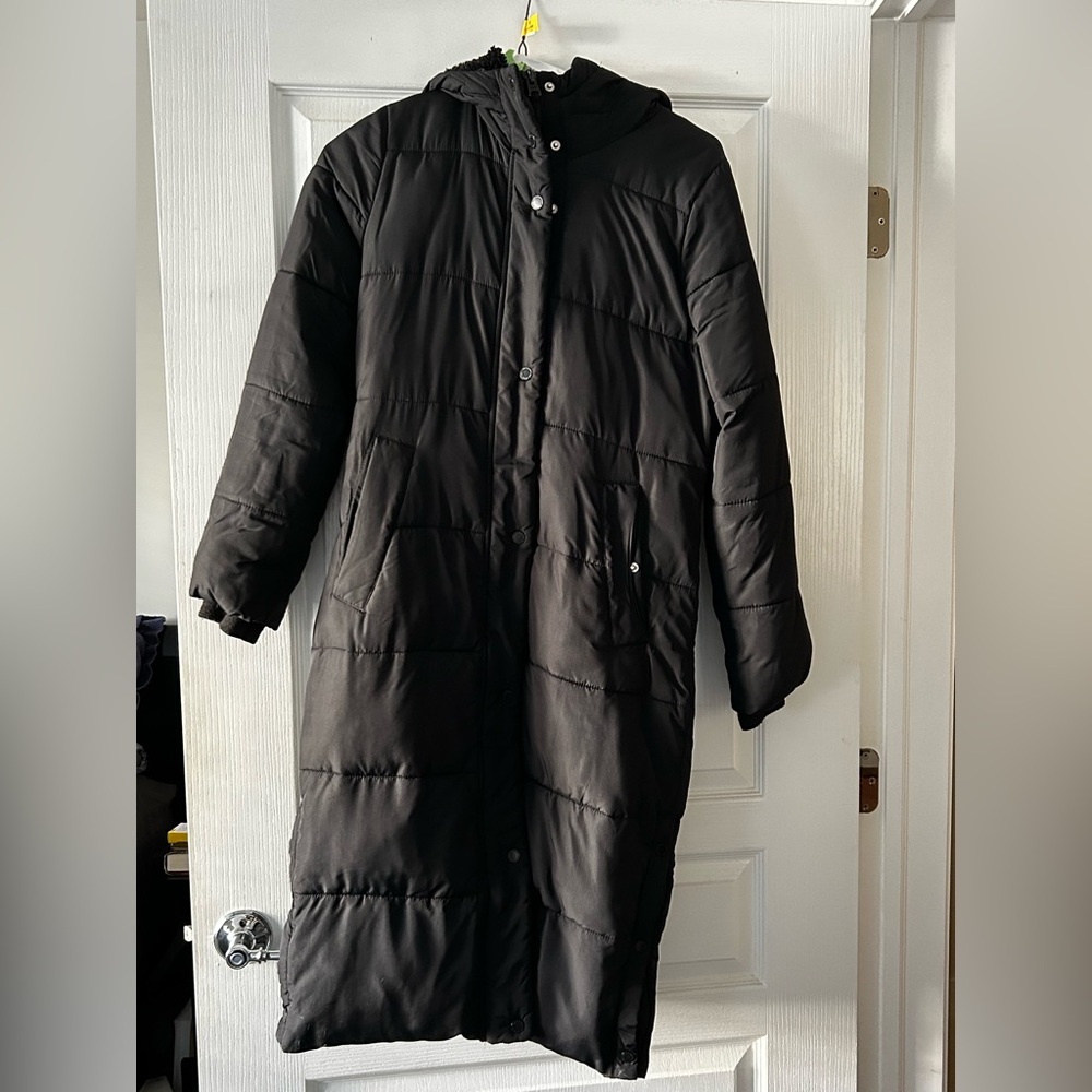 Abercrombie & Fitch Ultra Black Puffer Jacket
